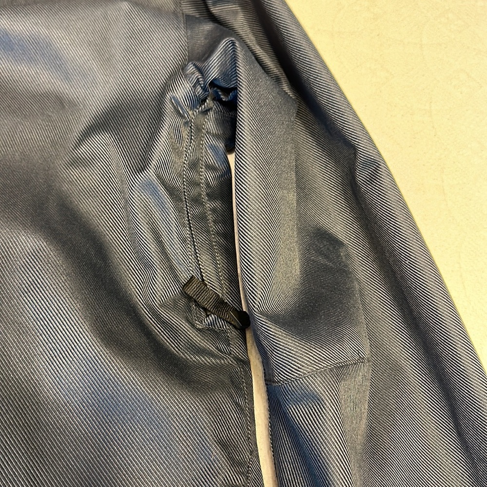 Volcom Jacket - Picture 15 of 16